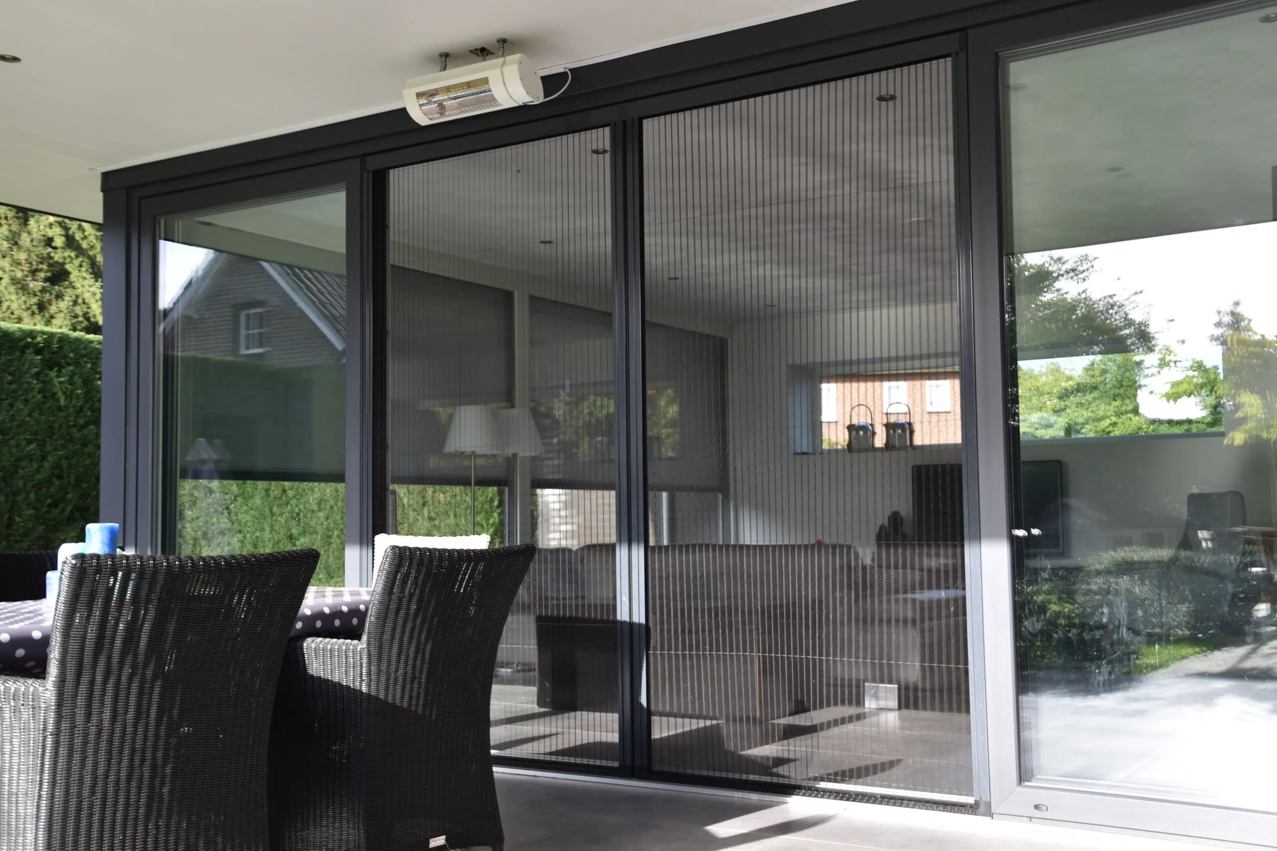 Dubbele plissé hordeur vanaf buiten